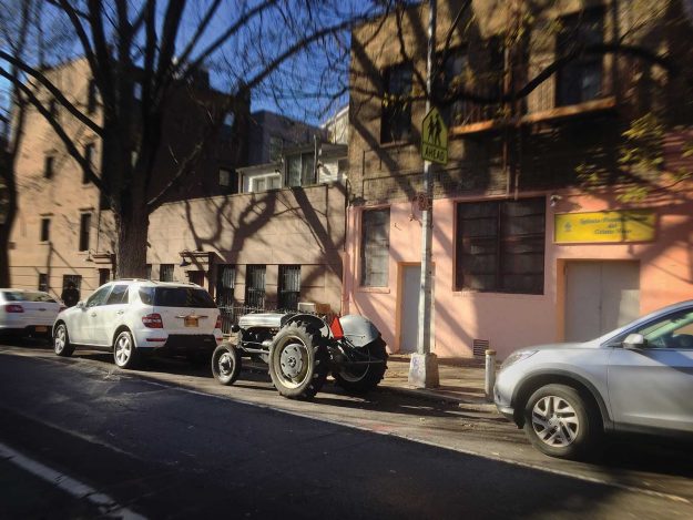 Sarno's 2N on a Brooklyn street